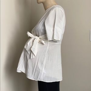 A Pea in the Pod | Cream Maternity Blouse | Medium